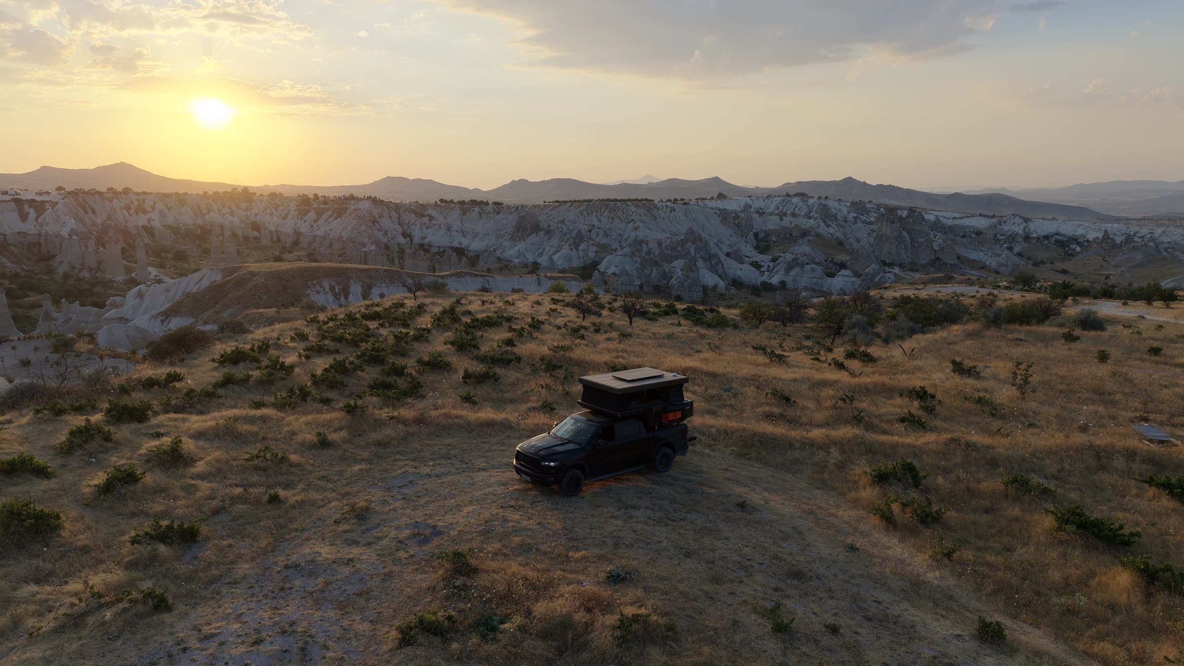 Cellule PHOENIX installée sur un pick-up en voyage